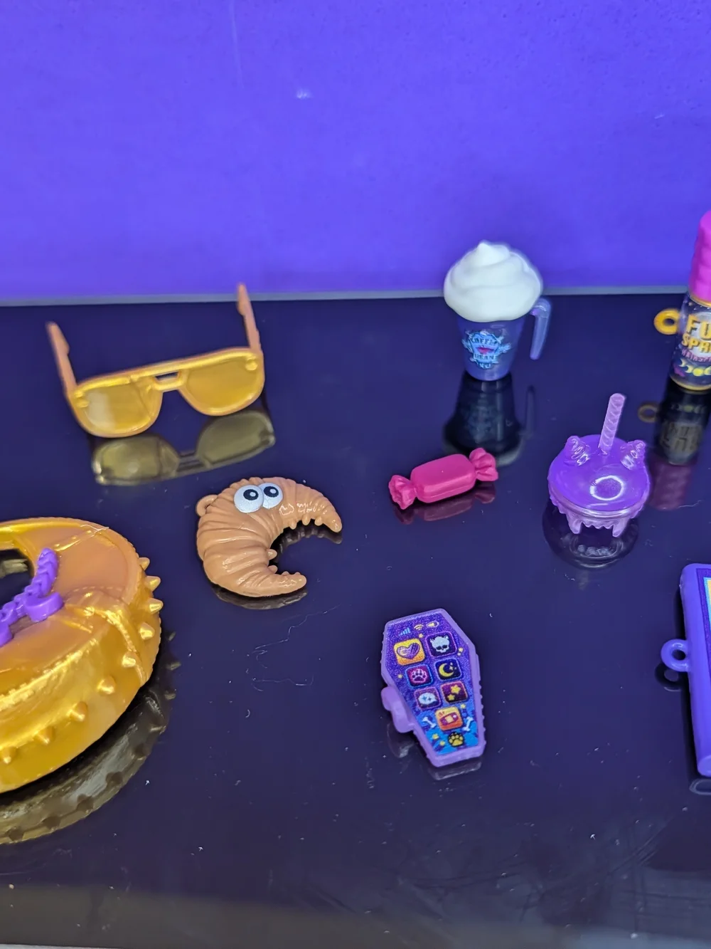 Monster High G3 Clawdeen Wolf Core Accessories & Crescent Pet Lot Replacement